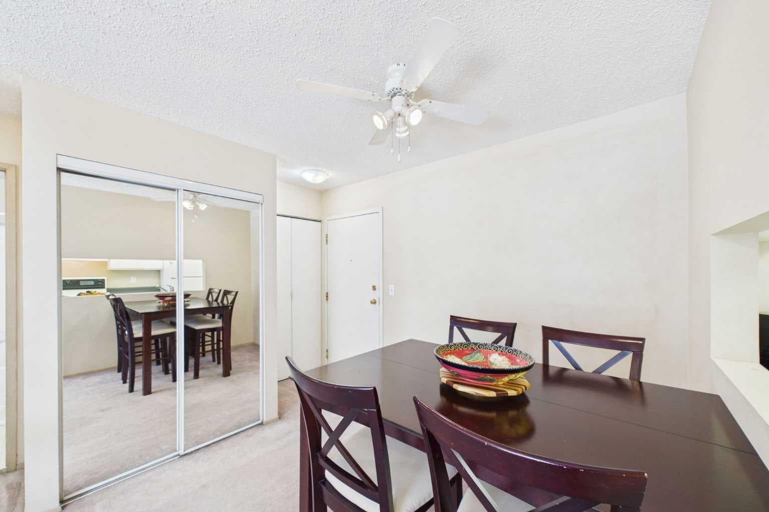 416, 21 Dover Point SE
