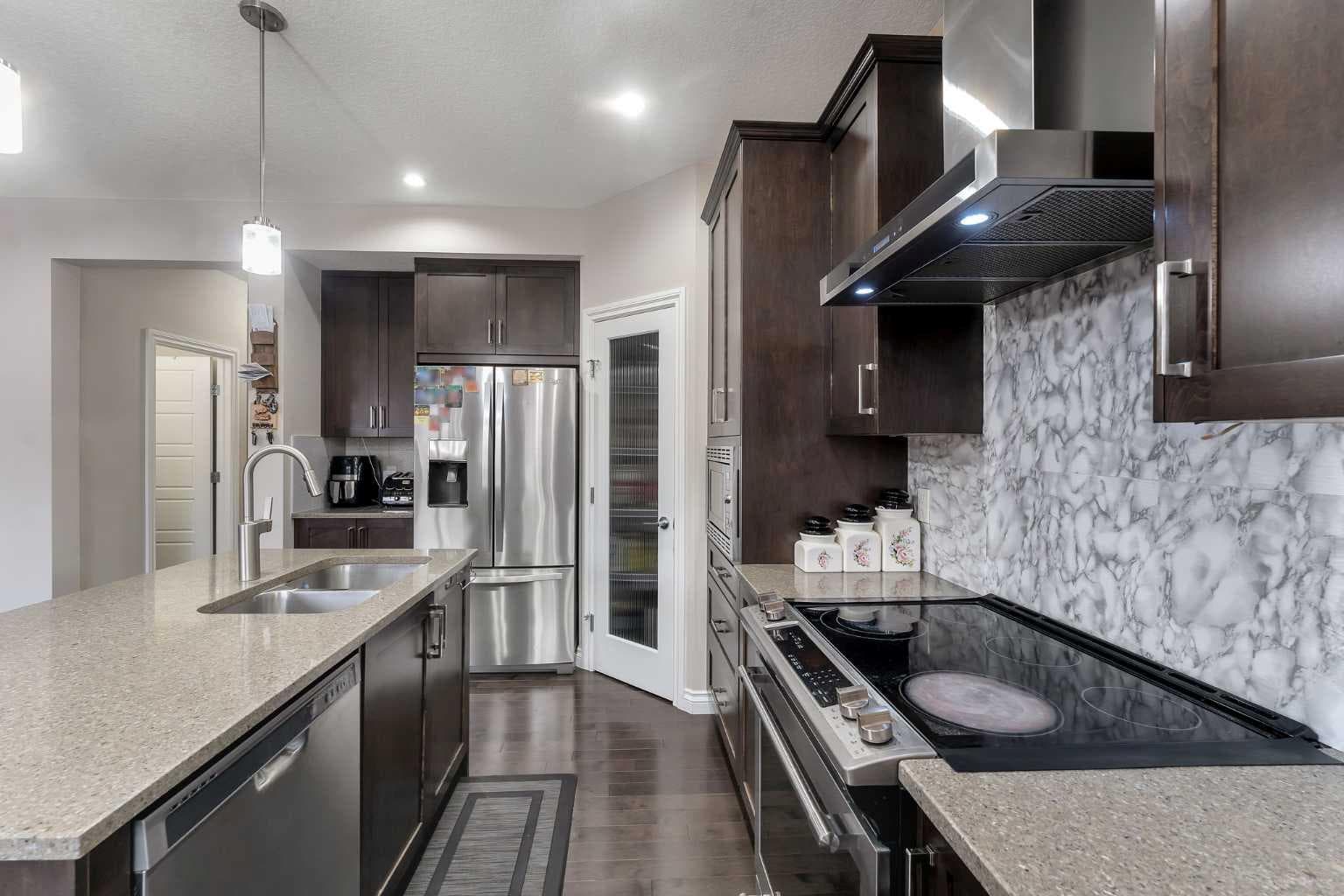 28 Saddlelake Common NE