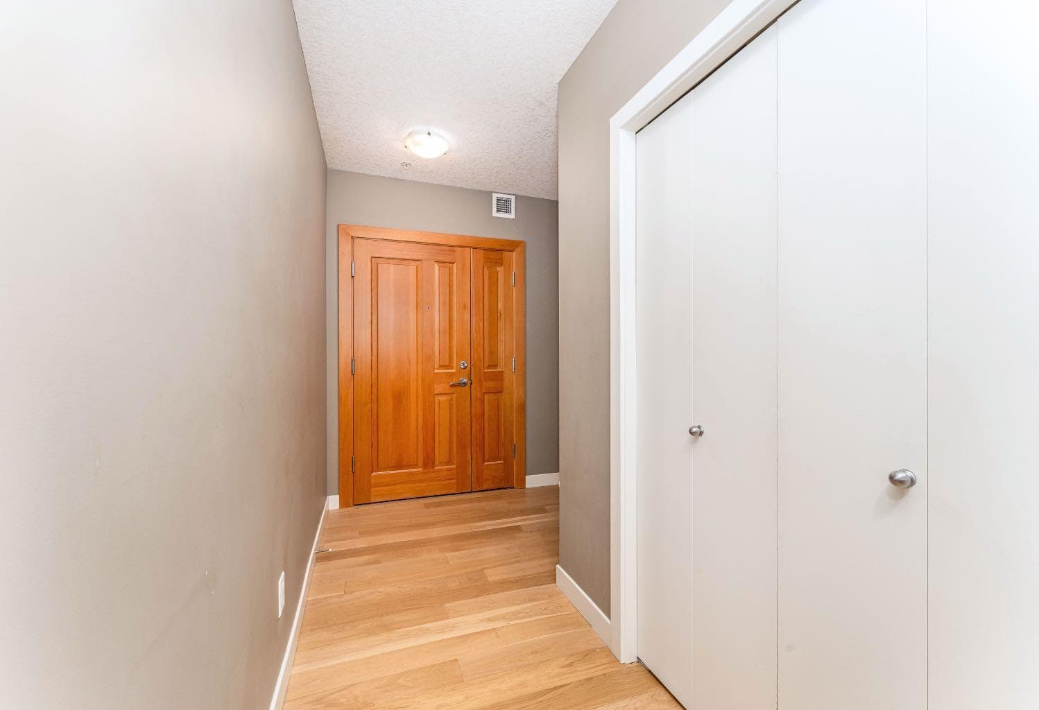 107, 106 Stewart Creek Landing 