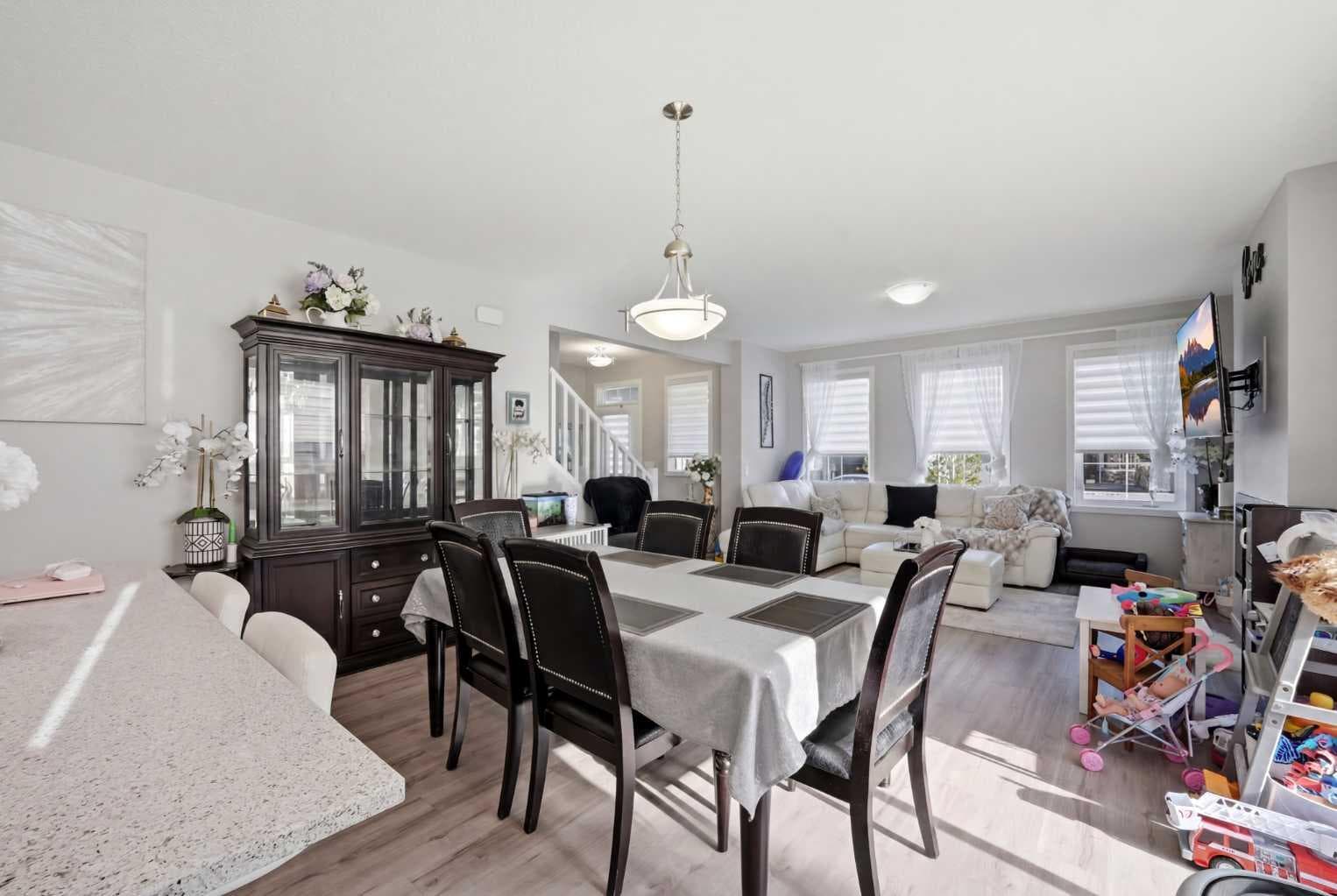 52 Cityline Point NE