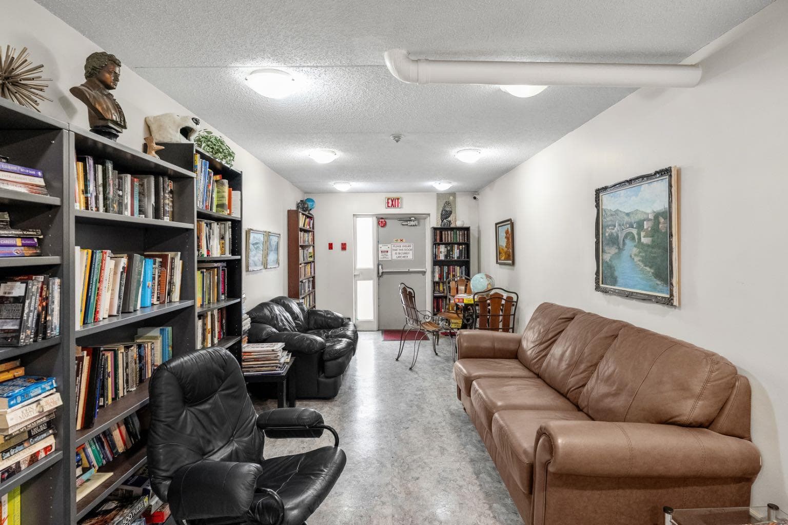 1110, 5204 Dalton Drive NW