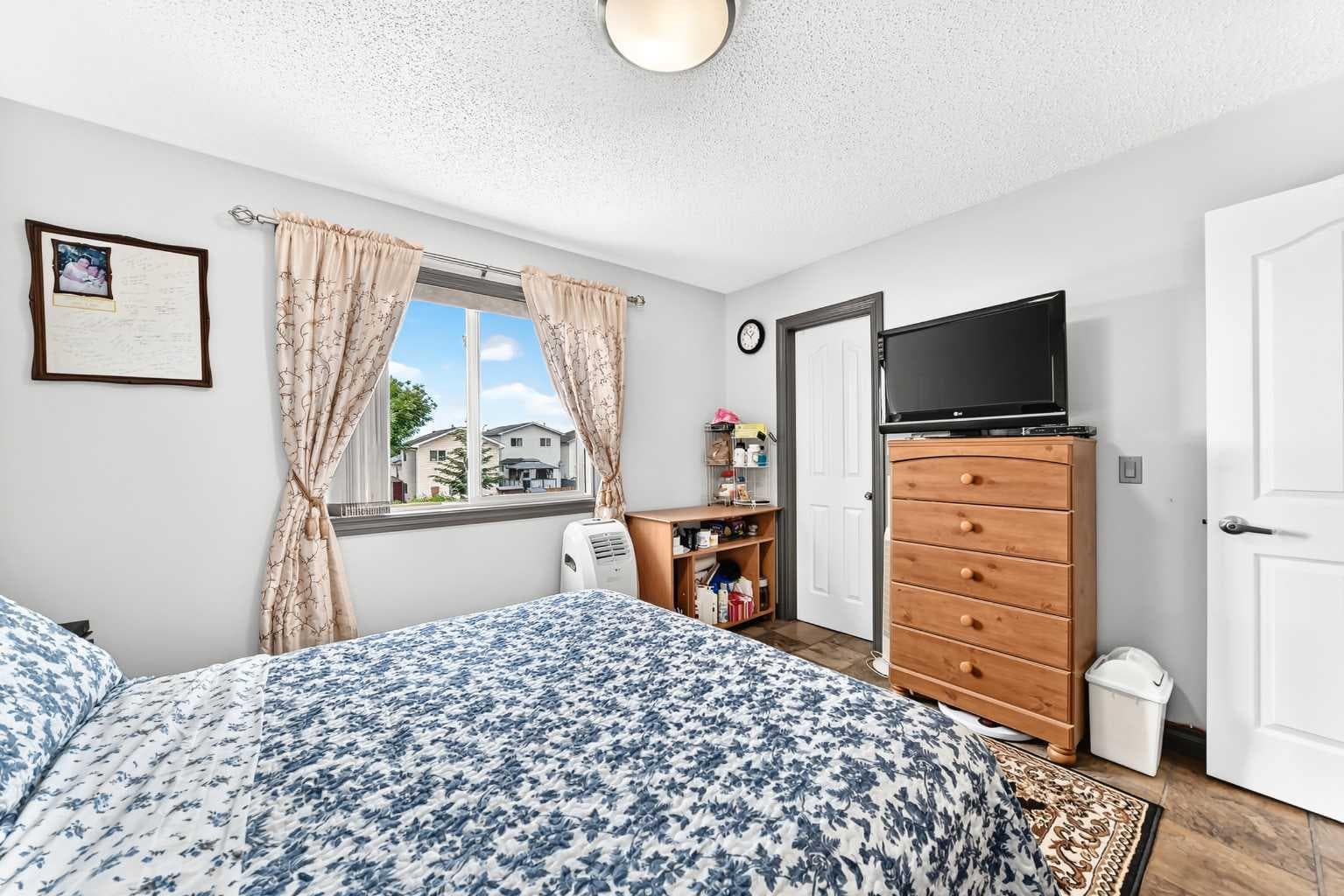 283 Applestone Park SE