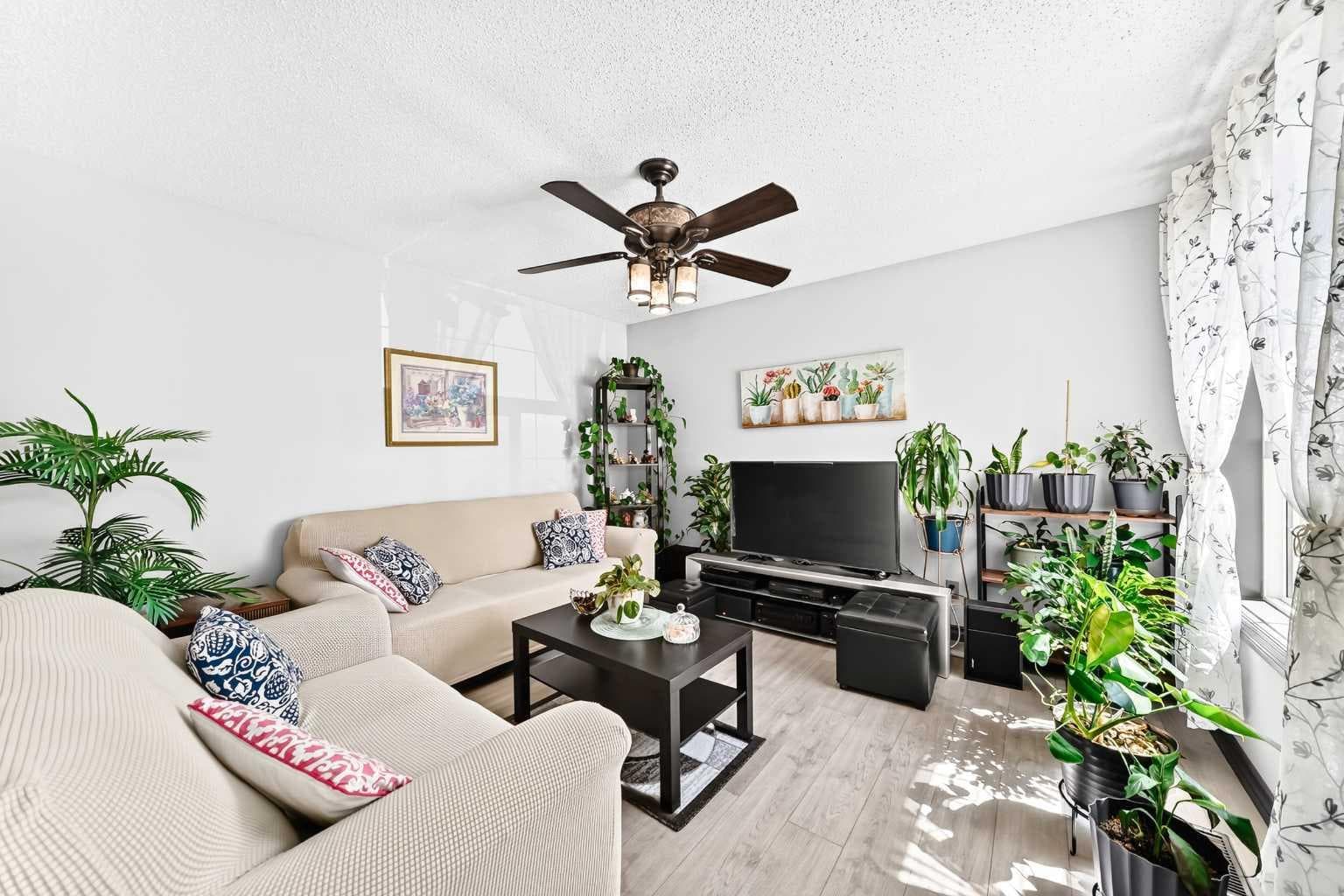 283 Applestone Park SE