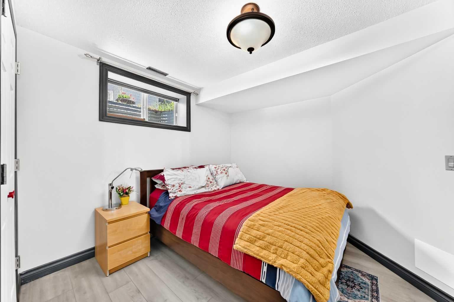 283 Applestone Park SE