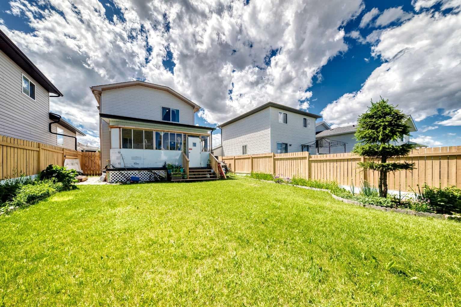 283 Applestone Park SE