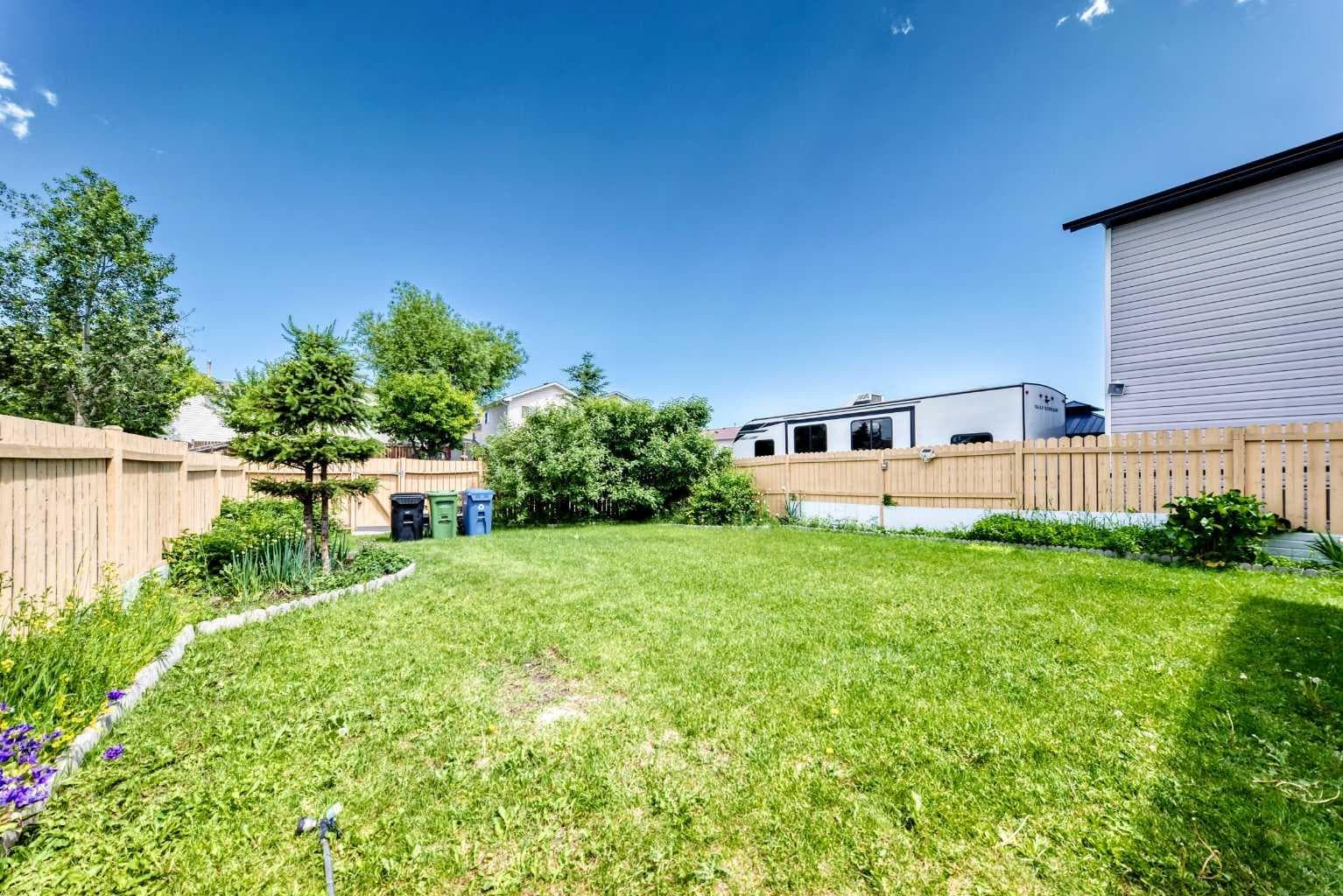 283 Applestone Park SE