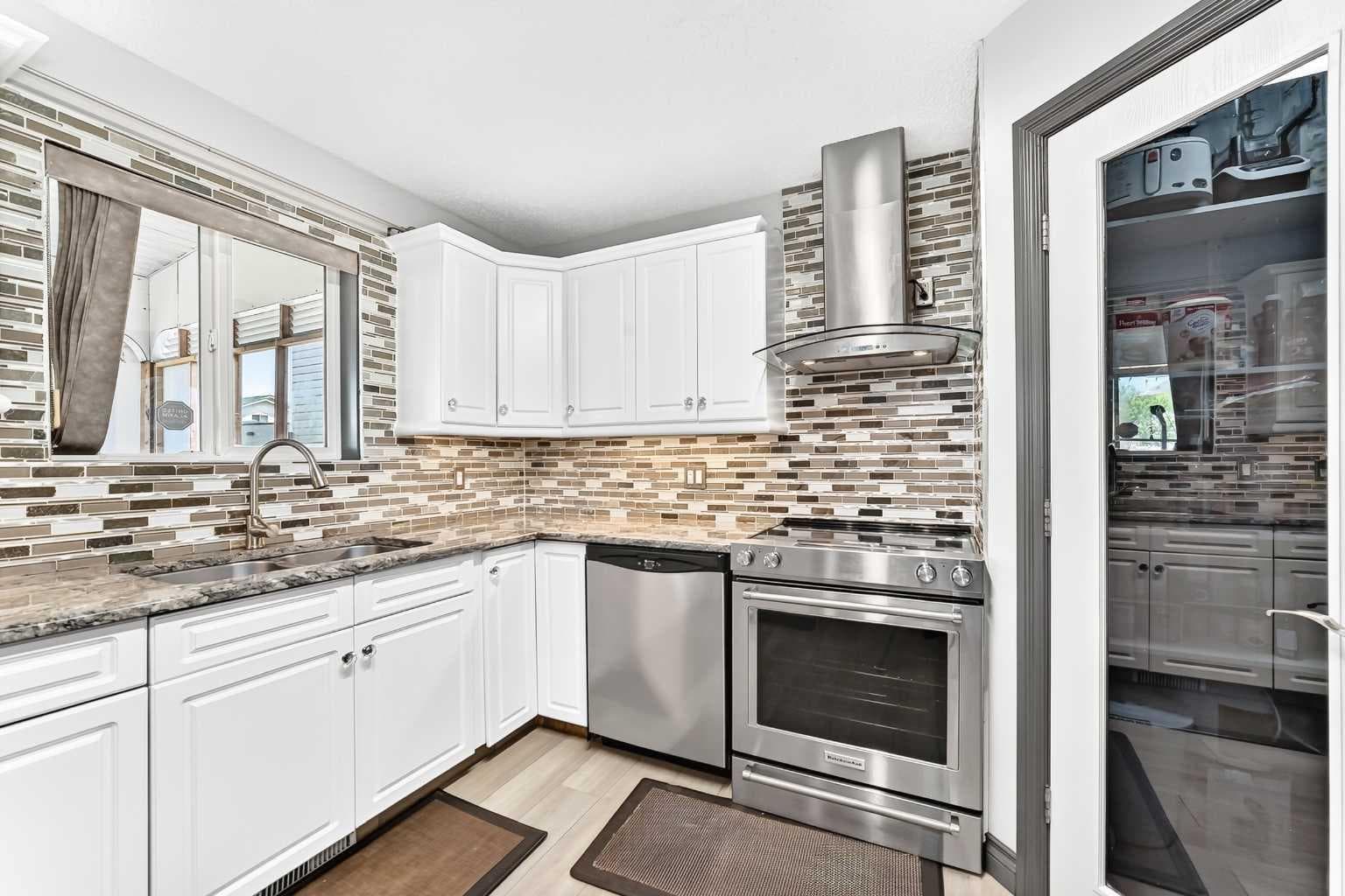 283 Applestone Park SE