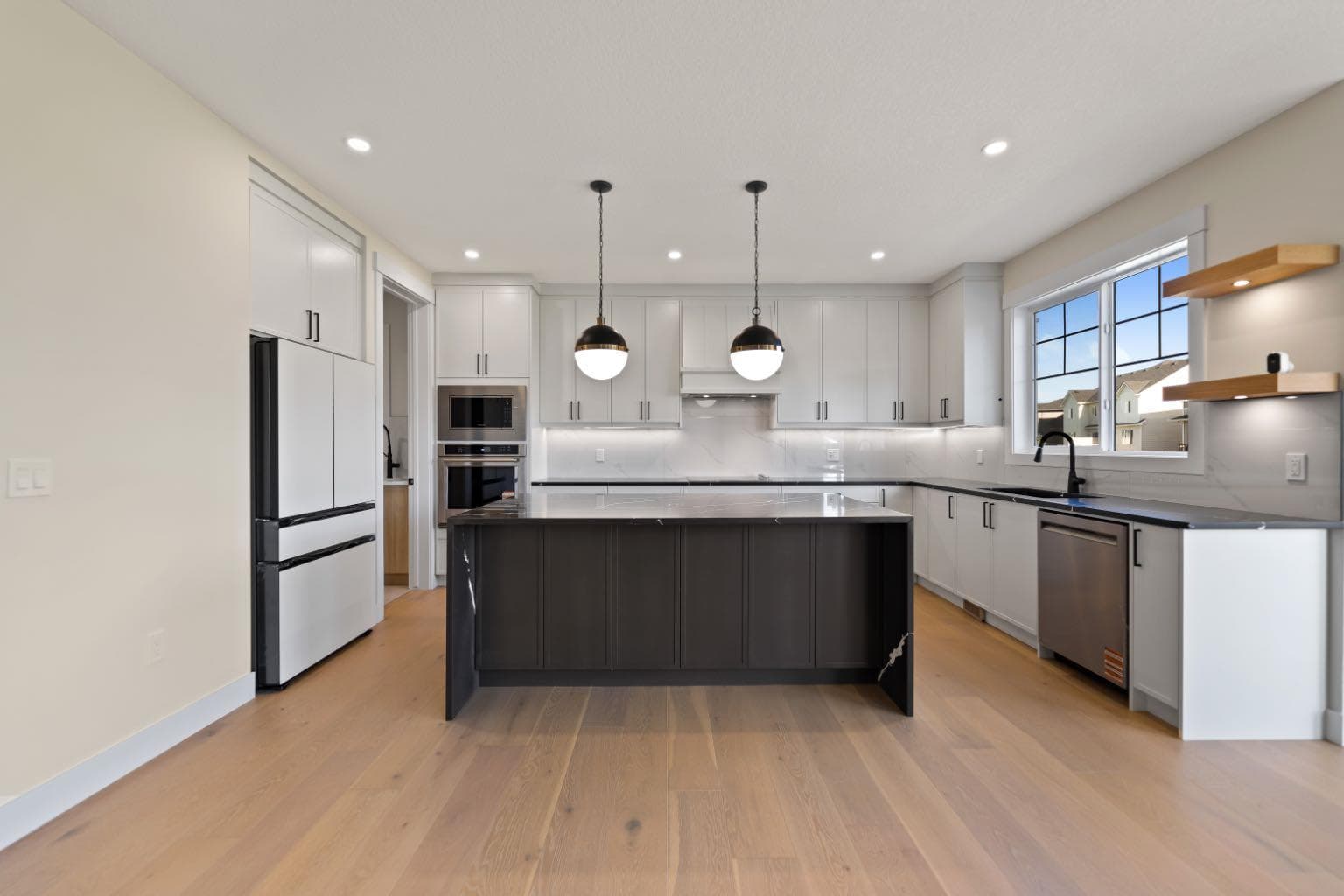 39 South Shore Road 