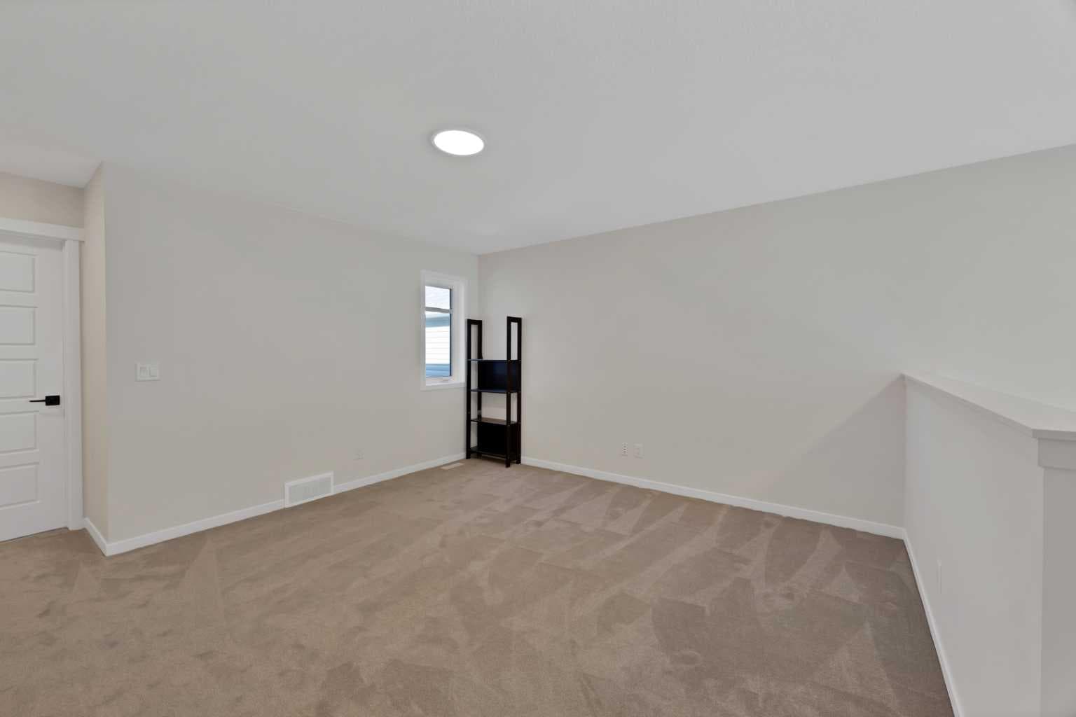229 Calhoun Crescent NE