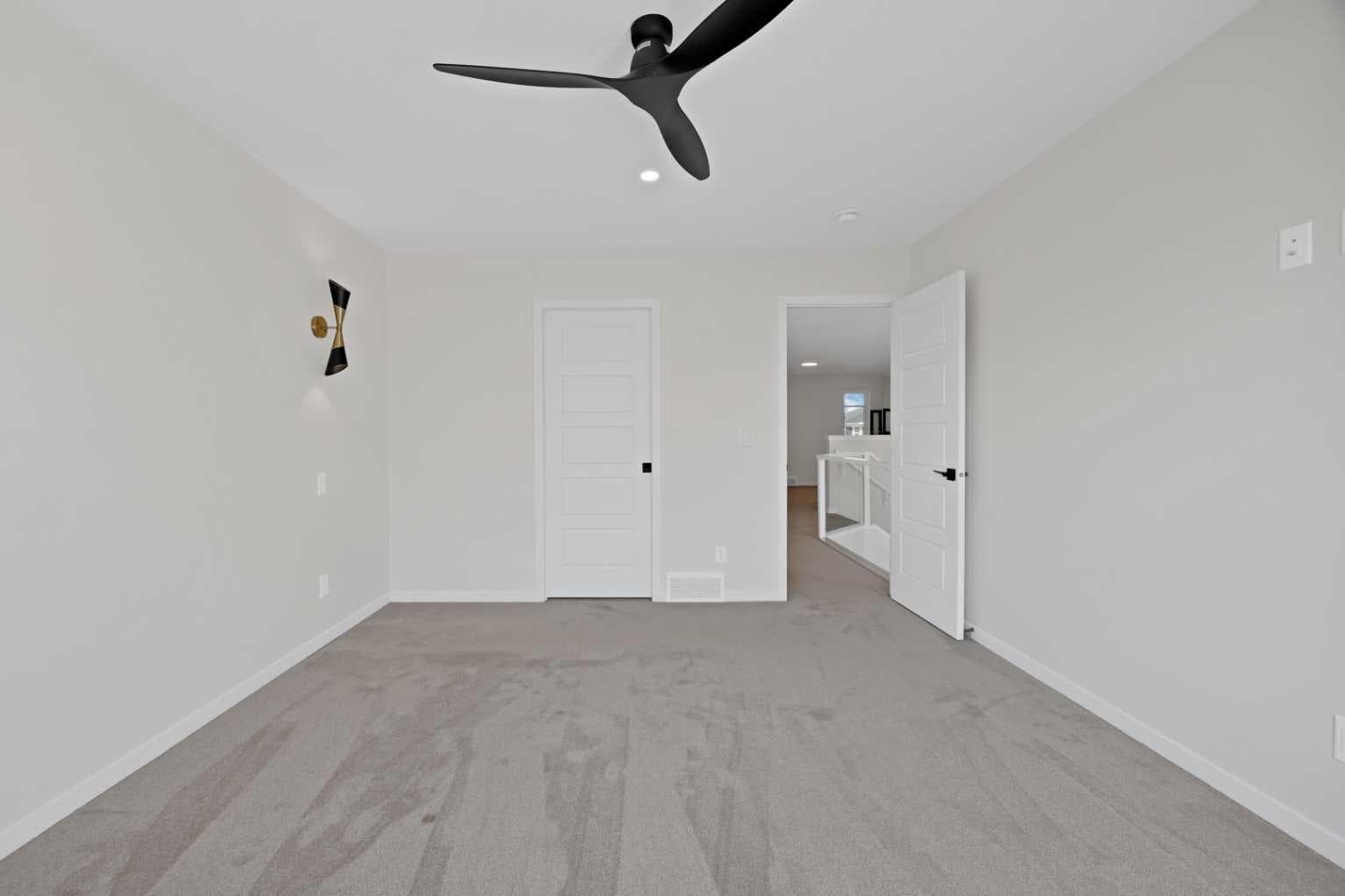 229 Calhoun Crescent NE