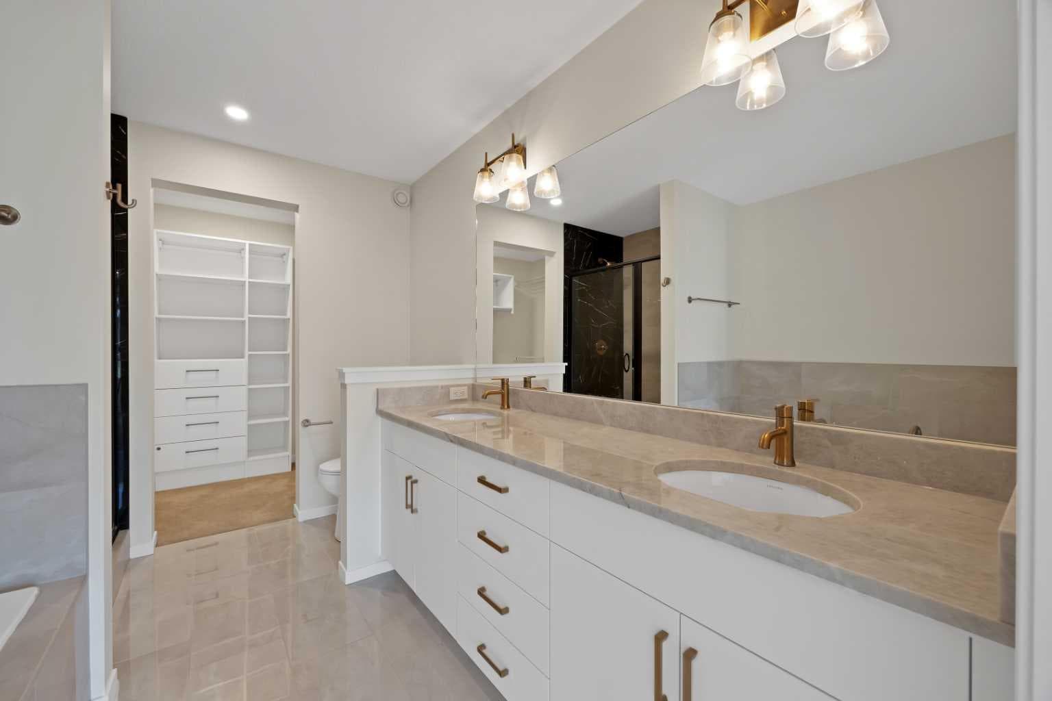 229 Calhoun Crescent NE