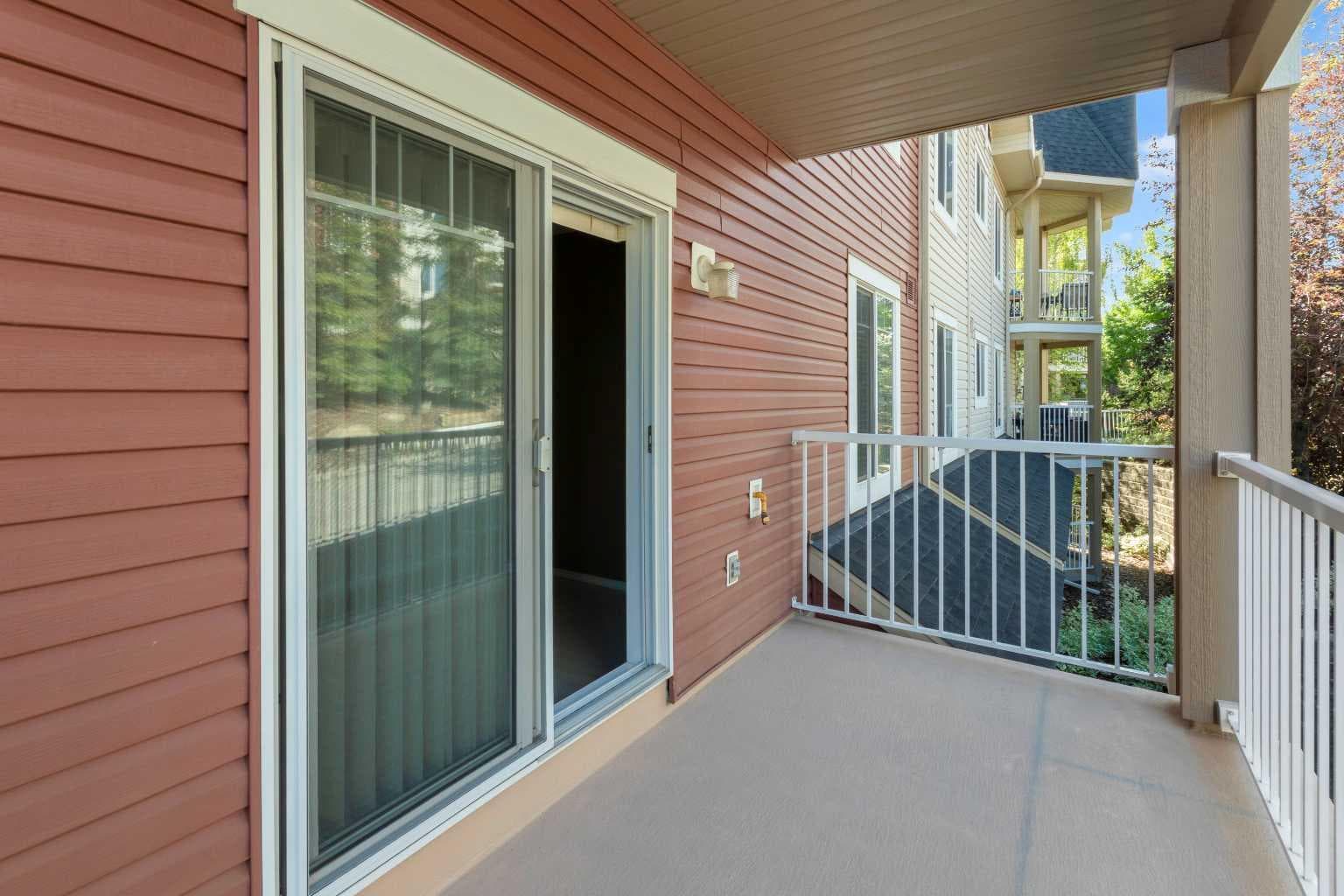6213, 70 Panamount Drive NW