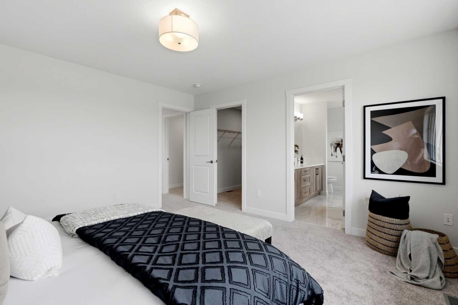 7 Verdure Gate SW