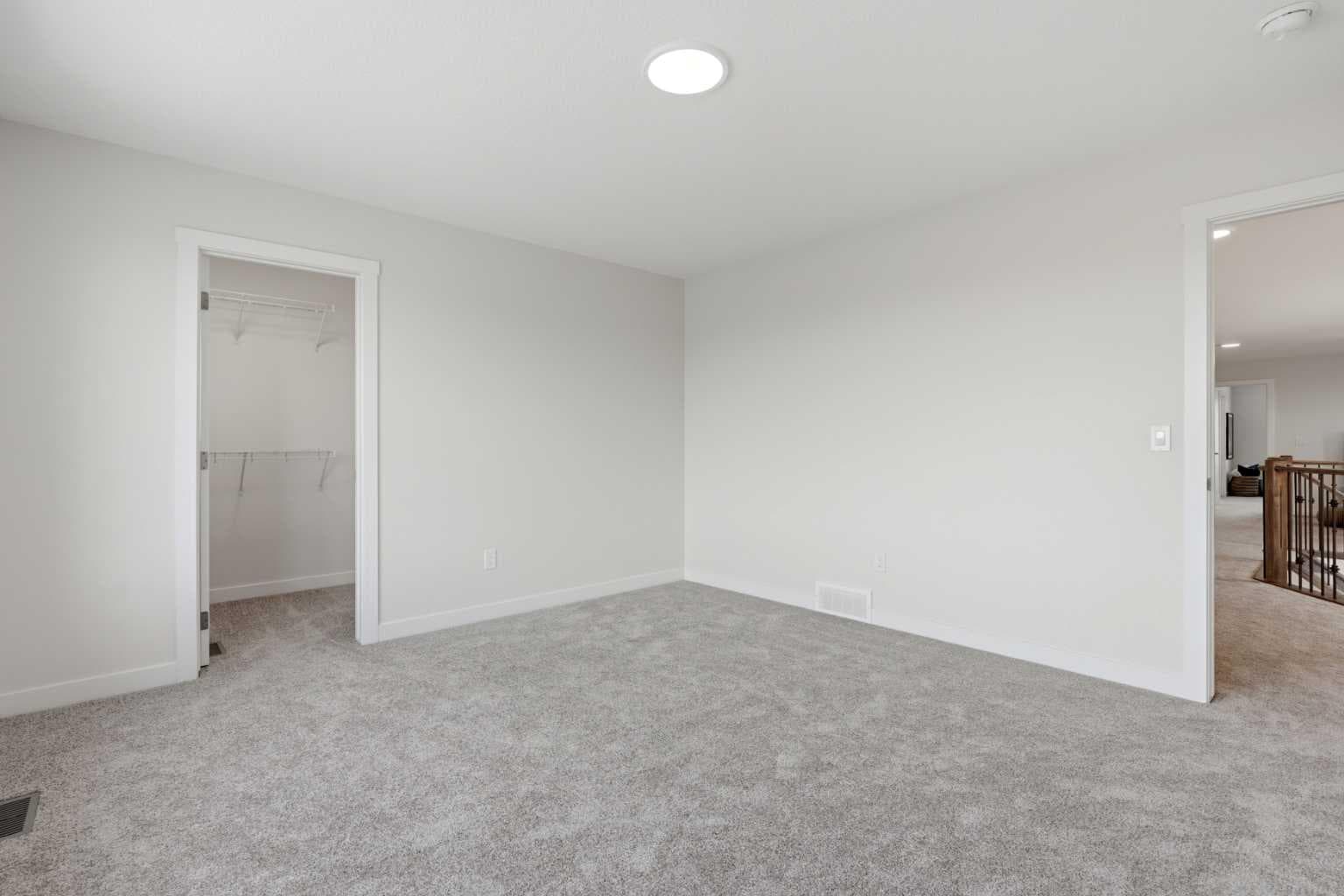 7 Verdure Gate SW