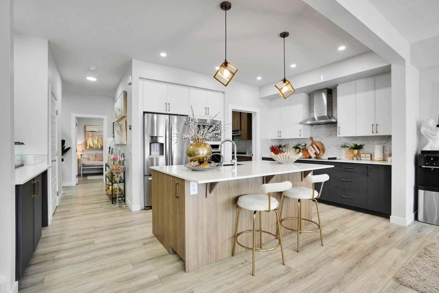 106 Amblehurst Way NW
