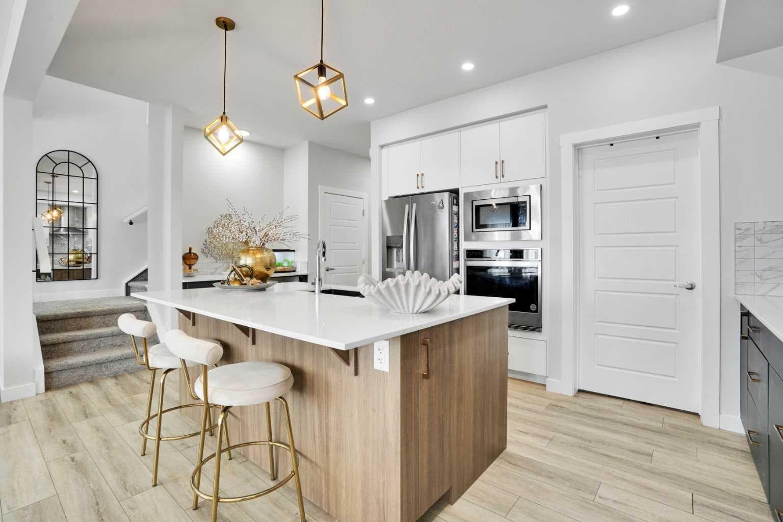 106 Amblehurst Way NW