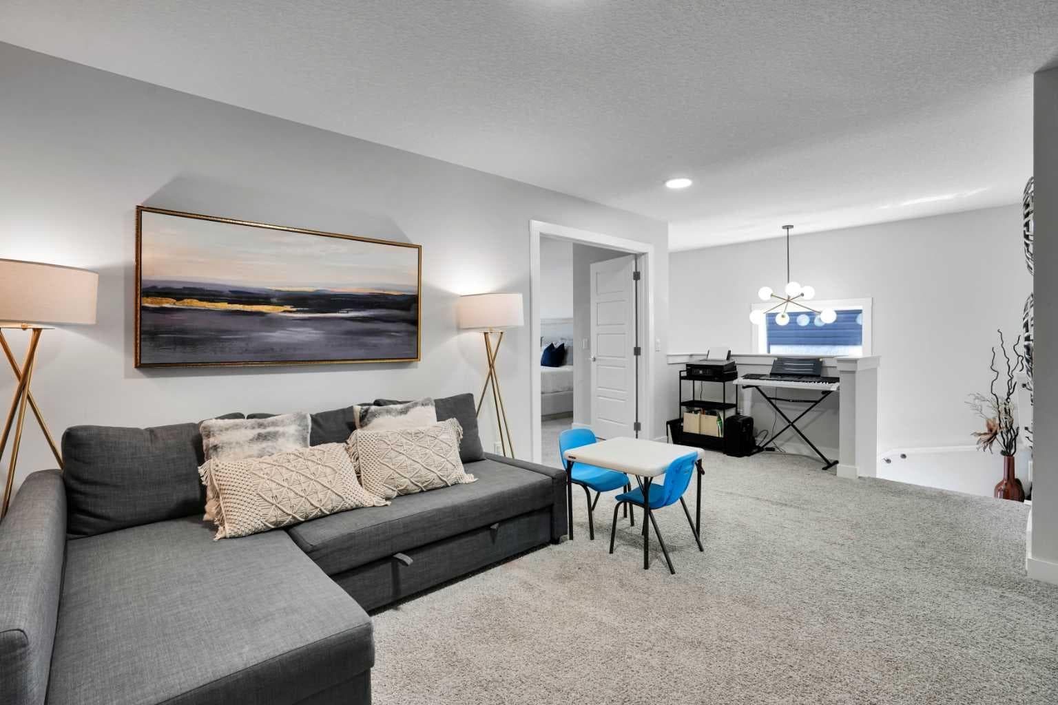 106 Amblehurst Way NW
