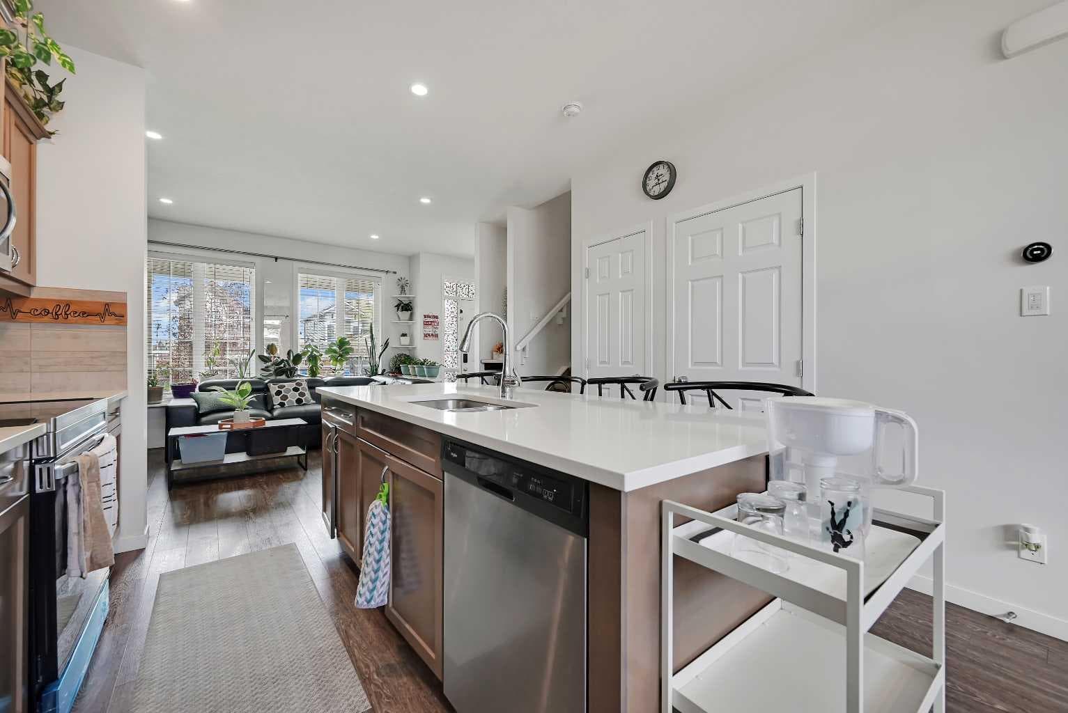 232 Vista Drive 