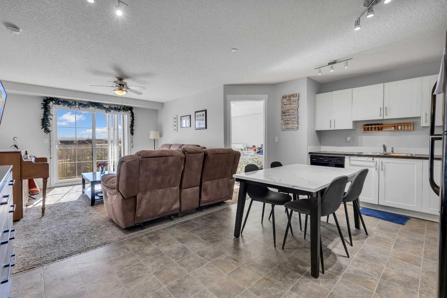 5312, 755 Copperpond Boulevard SE