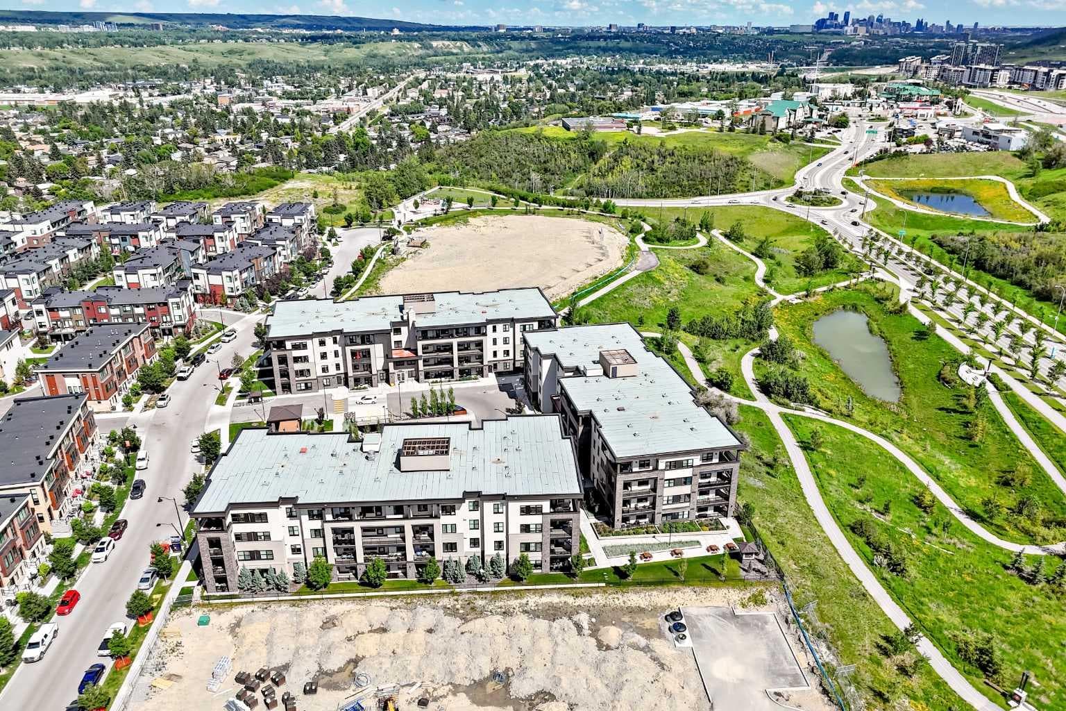 3407, 80 Greenbriar Place NW