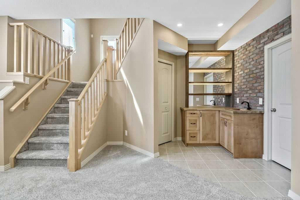 100 Hawkmere Way 