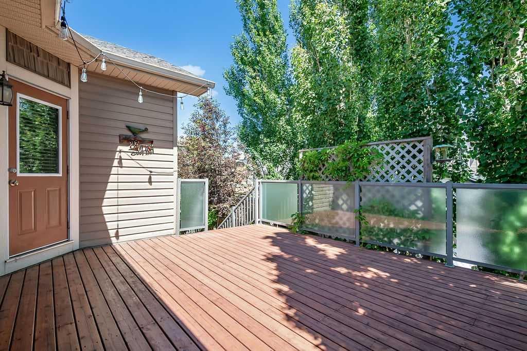 100 Hawkmere Way 