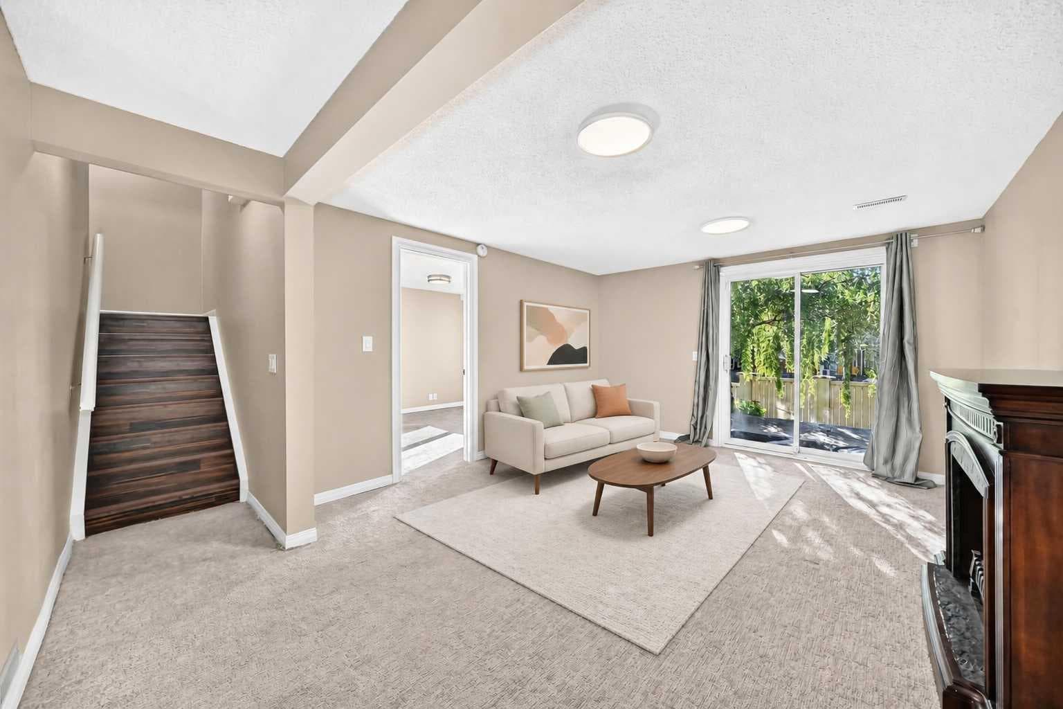 25, 448 Strathcona Drive SW