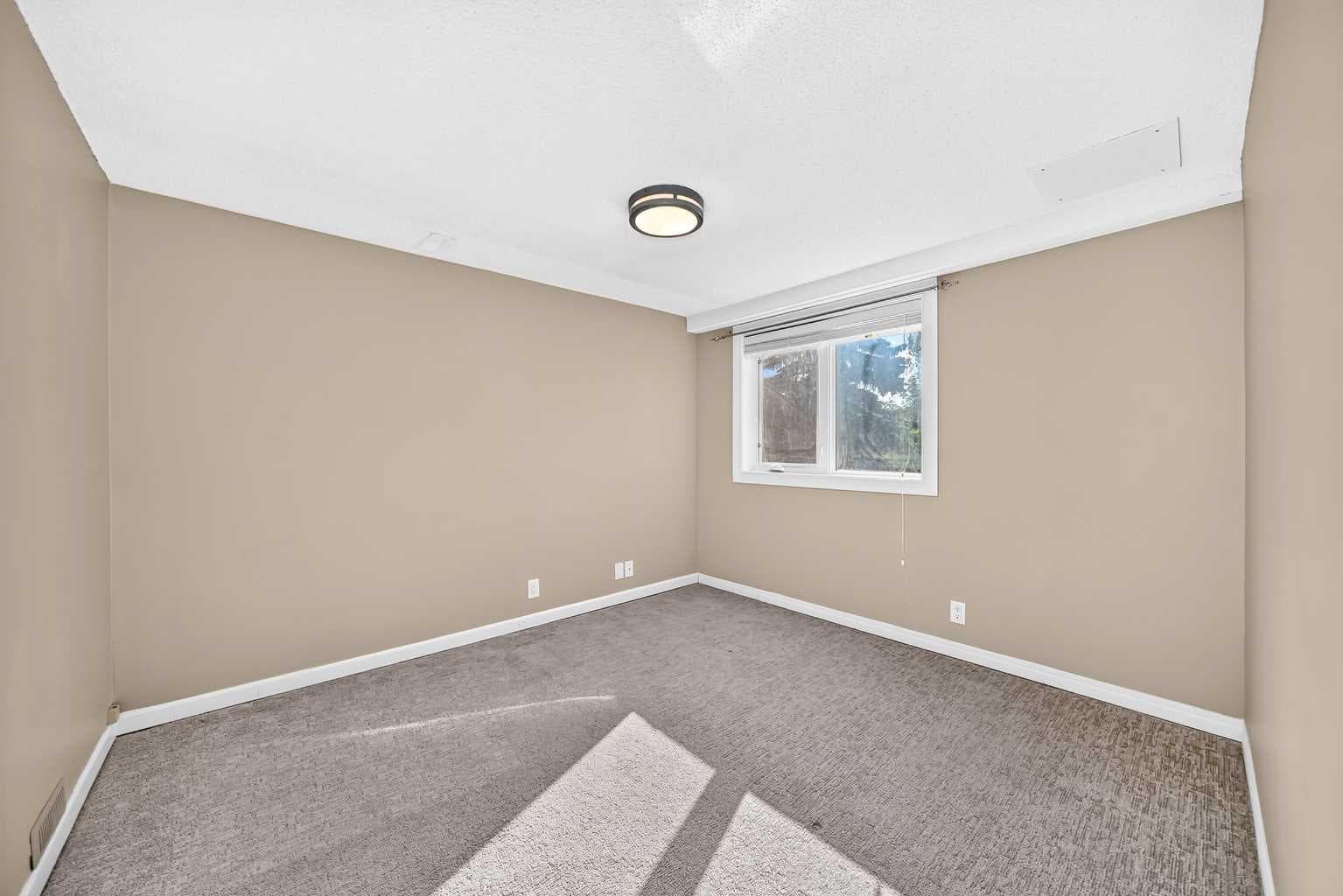 25, 448 Strathcona Drive SW