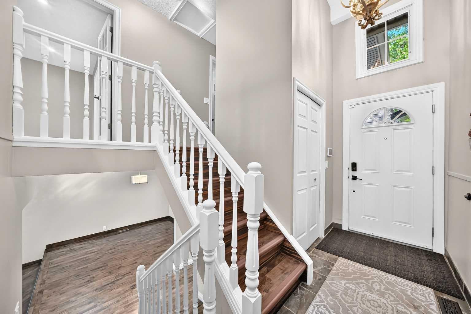 25, 448 Strathcona Drive SW