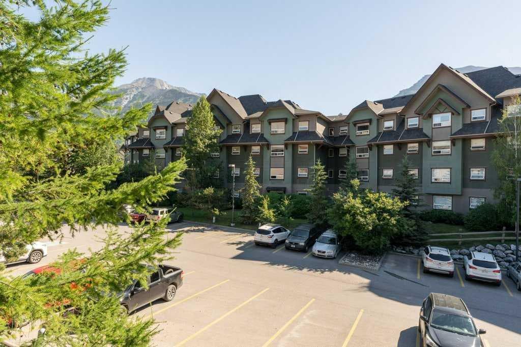 216, 186 Kananaskis Way 