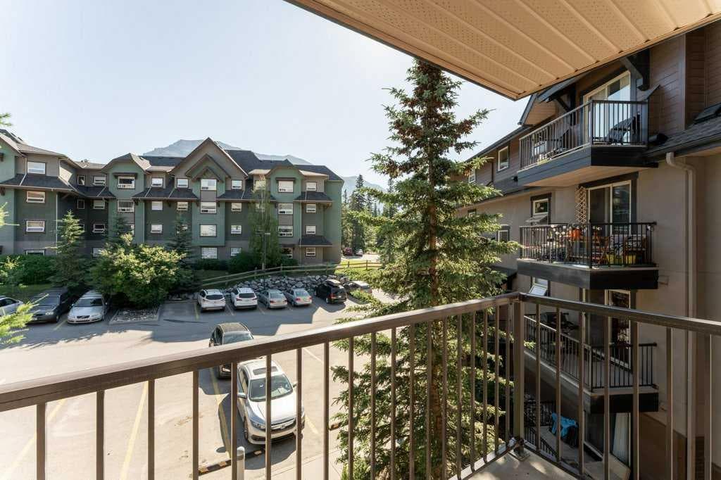 216, 186 Kananaskis Way 