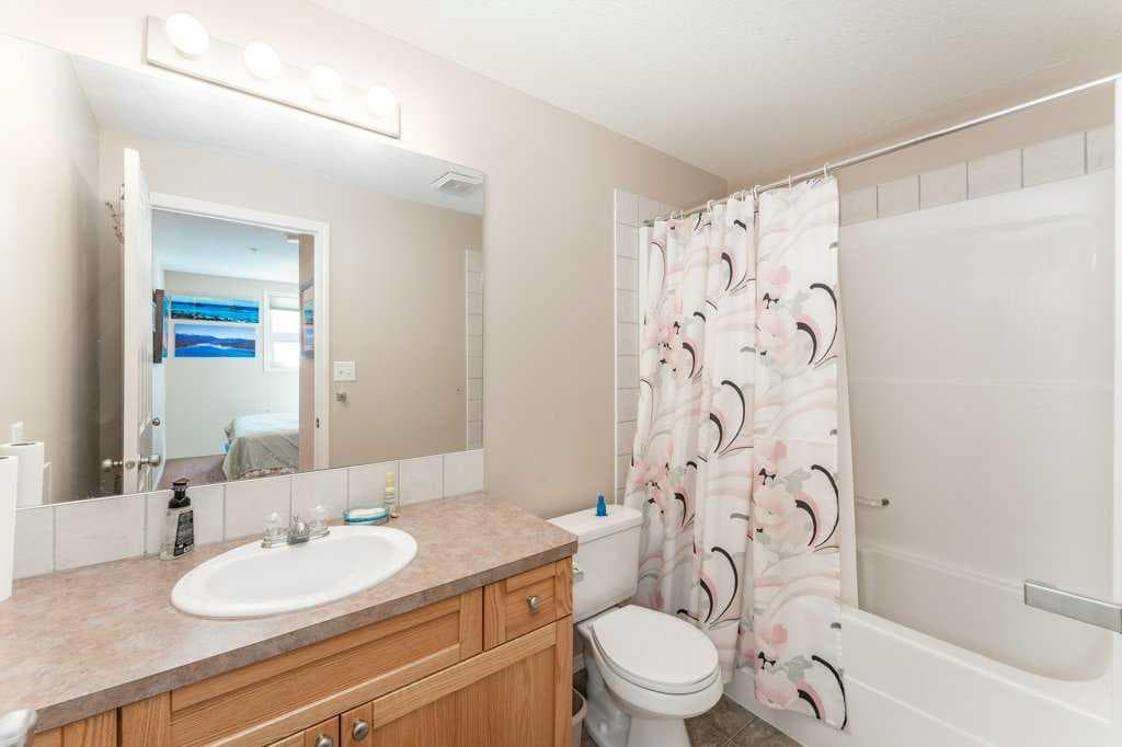 216, 186 Kananaskis Way 