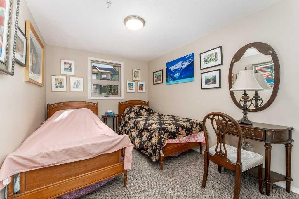 216, 186 Kananaskis Way 