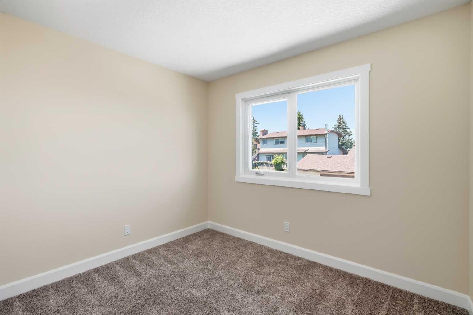 43 Beaconsfield Place NW
