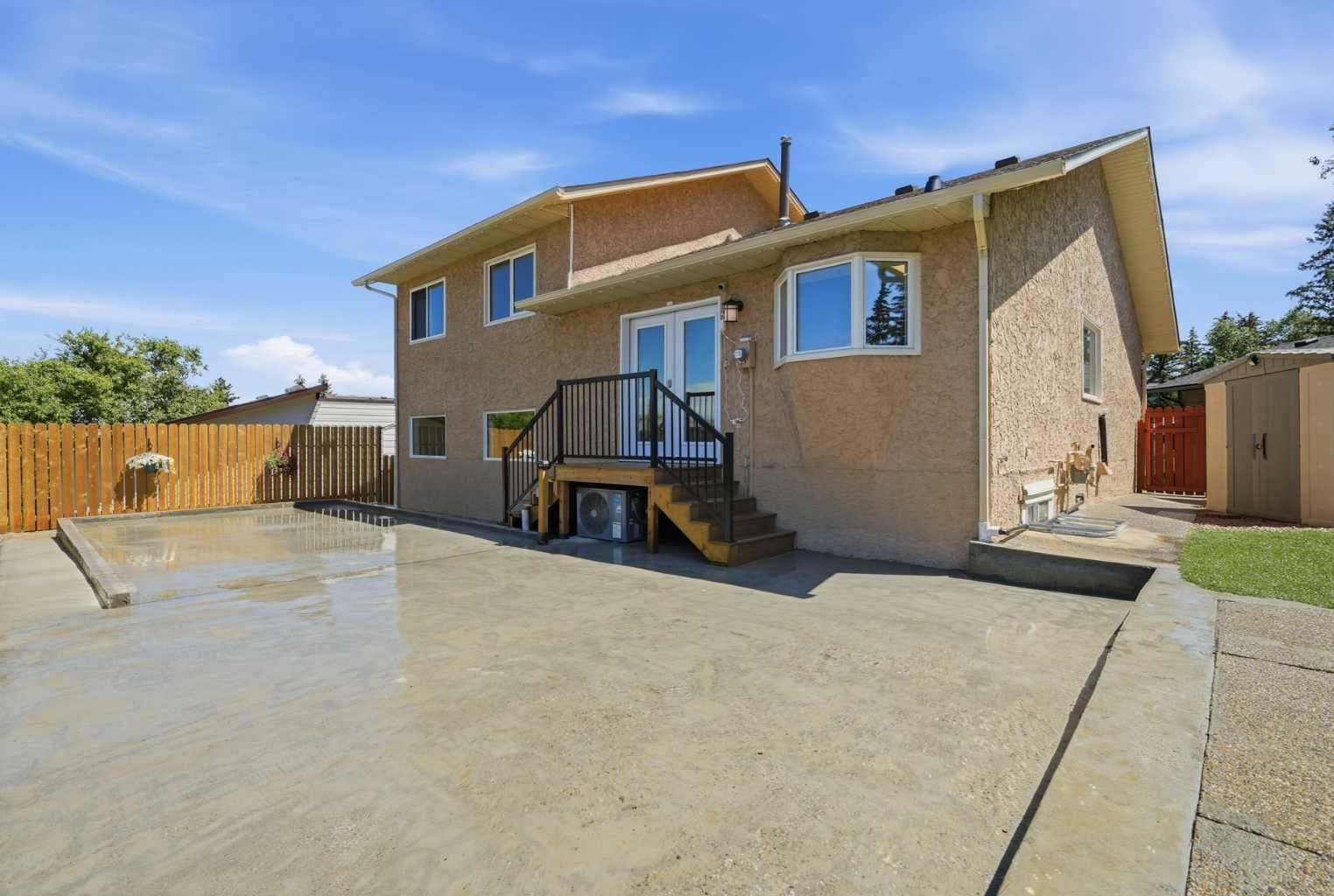 43 Beaconsfield Place NW
