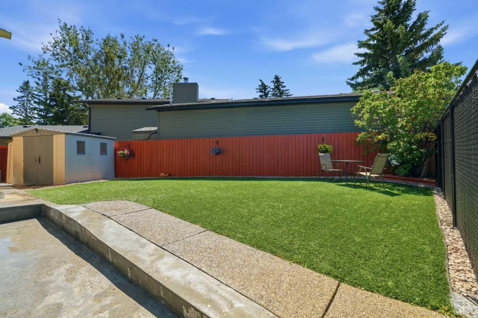 43 Beaconsfield Place NW