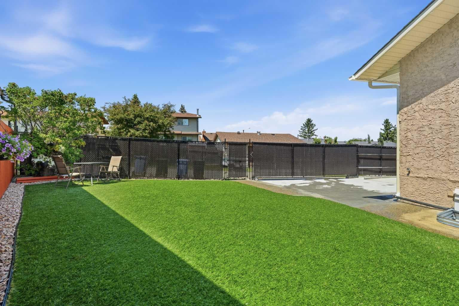 43 Beaconsfield Place NW