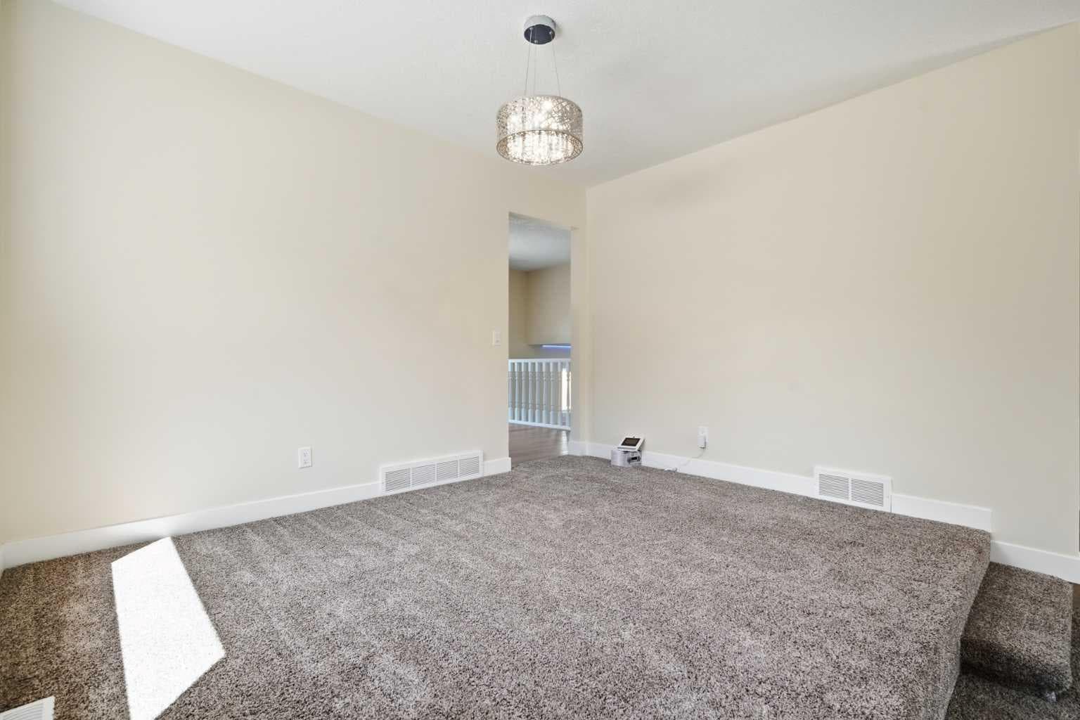 43 Beaconsfield Place NW