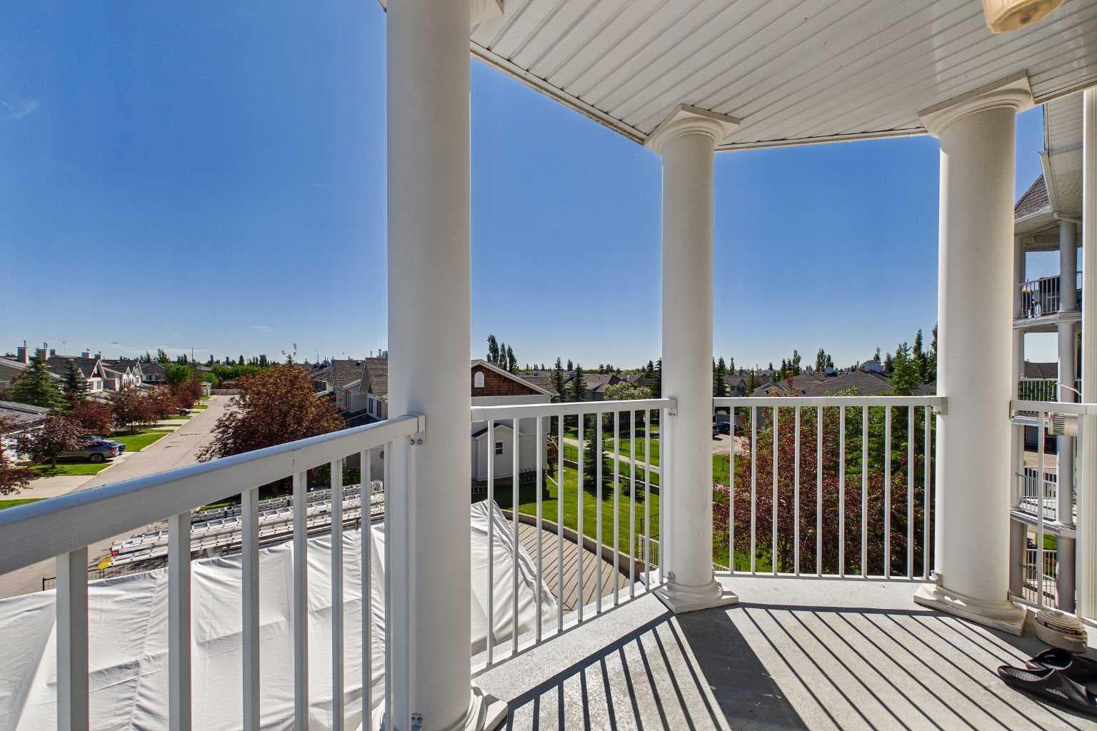 2314, 43 Country Village Lane NE
