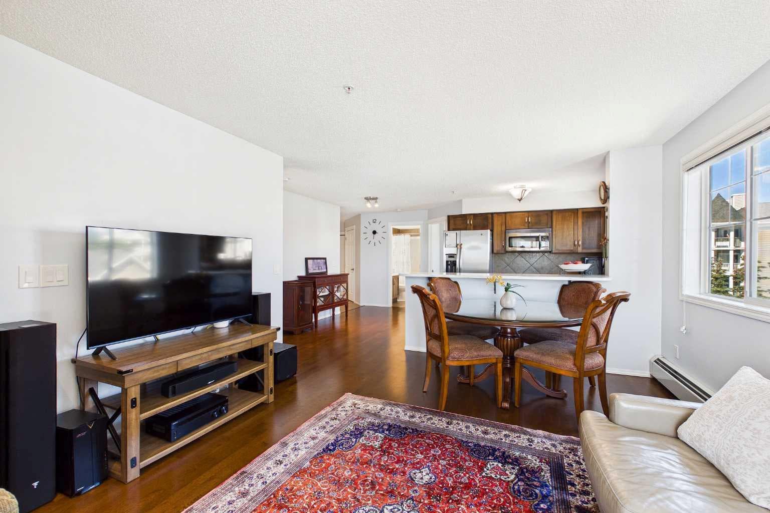 2314, 43 Country Village Lane NE
