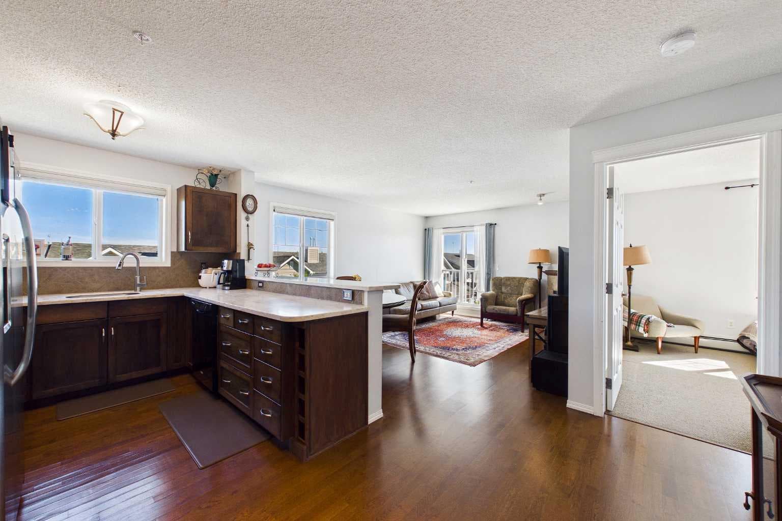 2314, 43 Country Village Lane NE