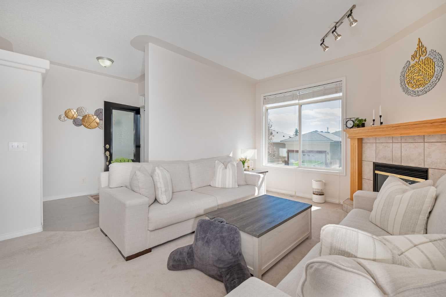 81 Sierra Morena Landing SW
