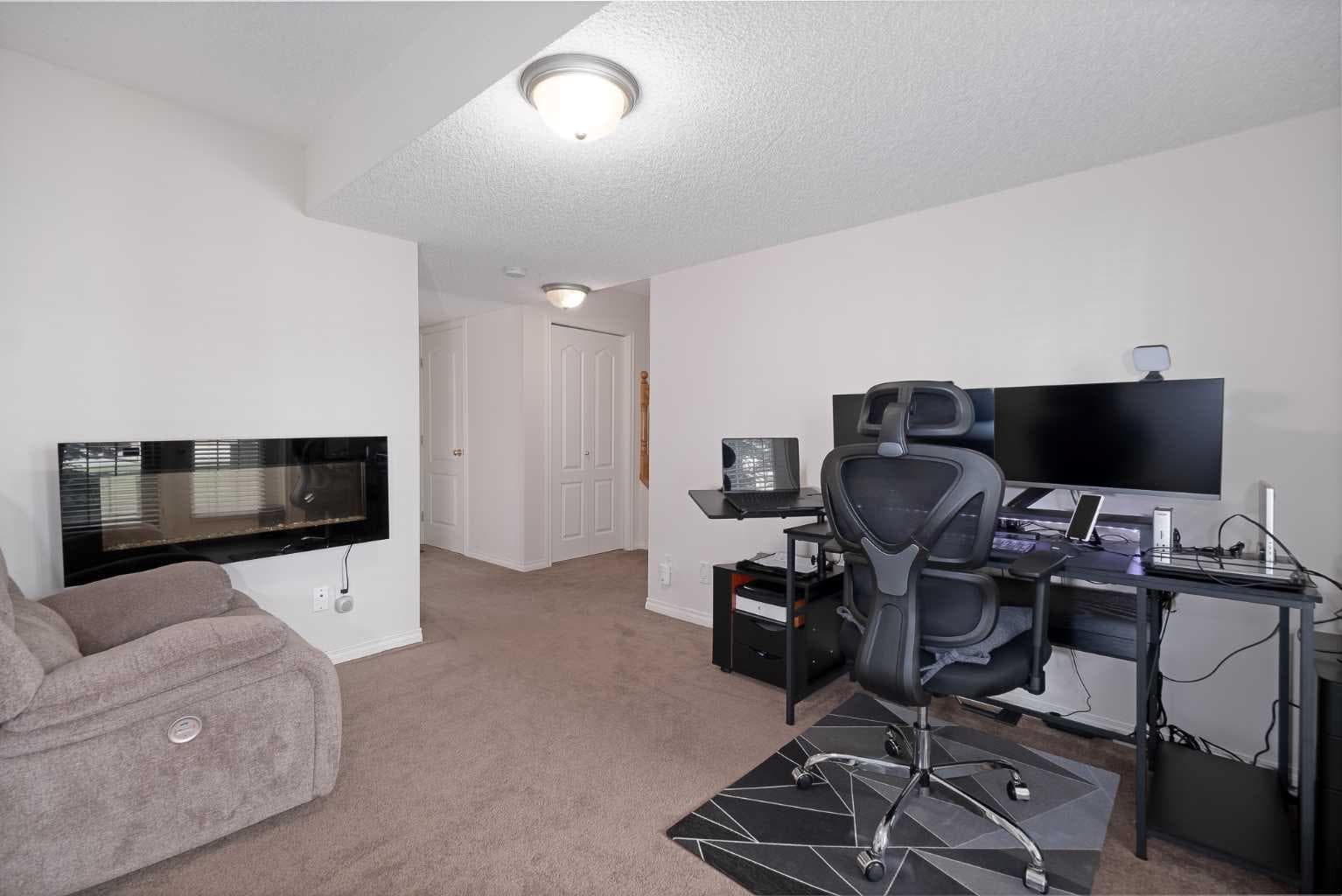81 Sierra Morena Landing SW