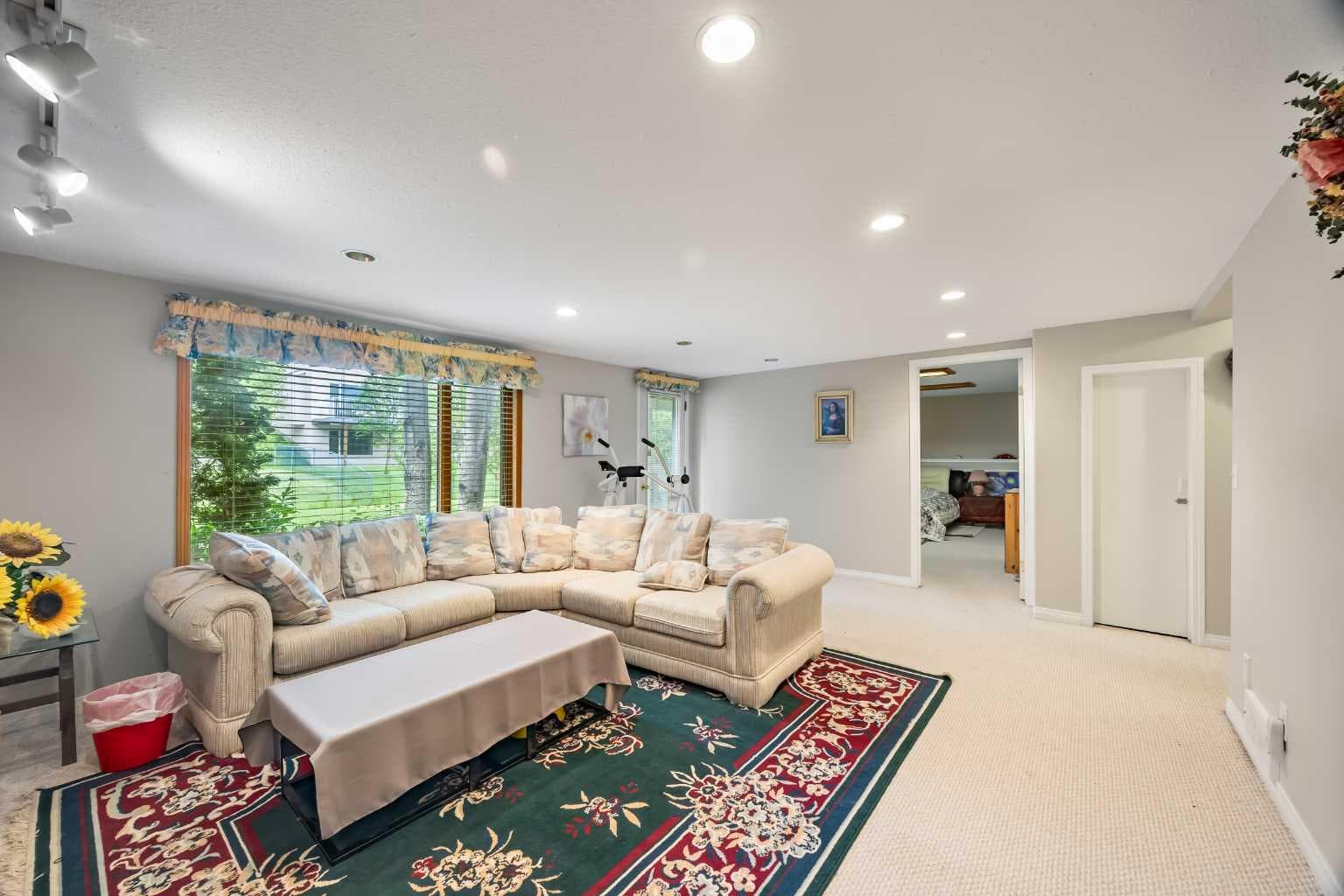 107 Hampshire Close NW