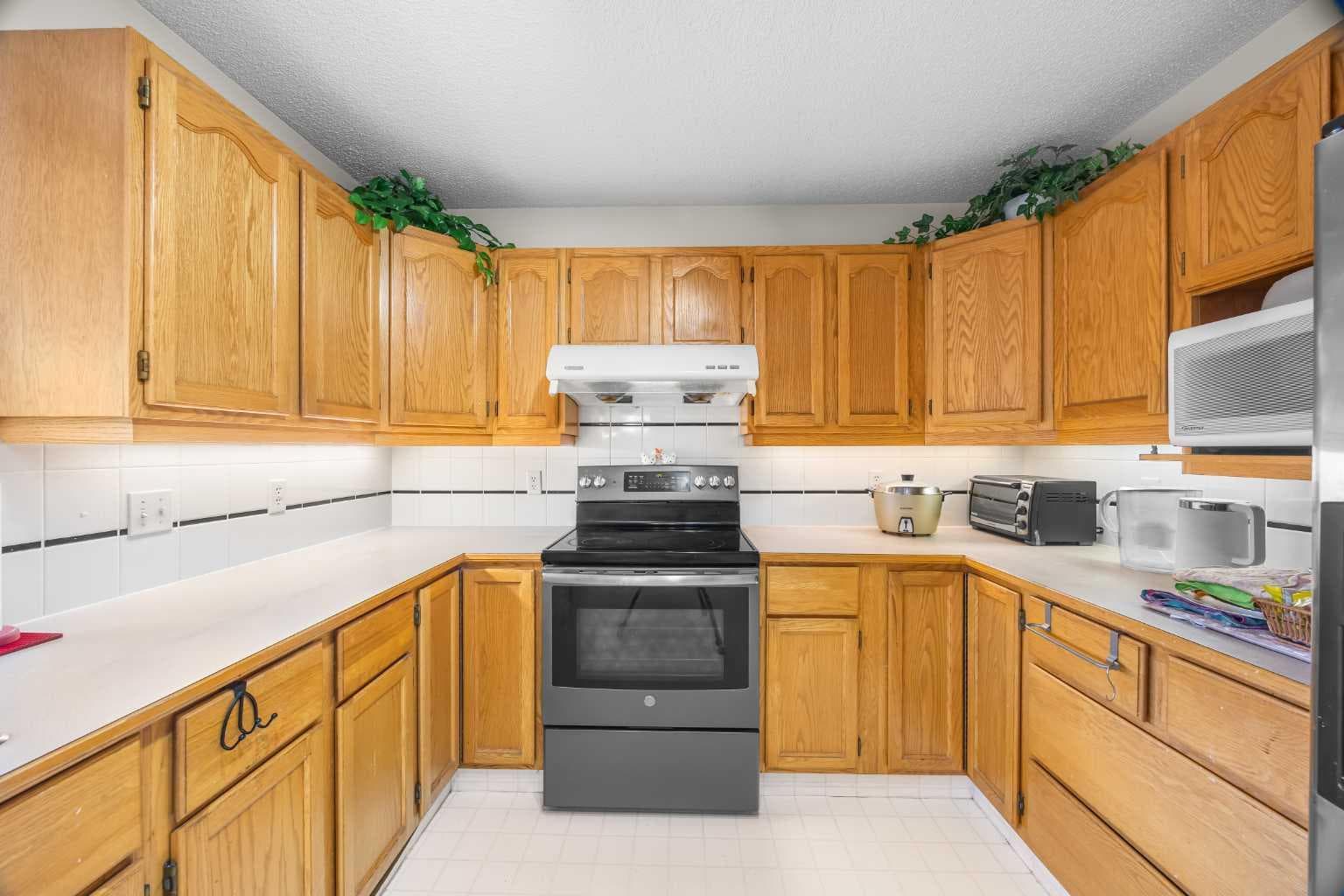 107 Hampshire Close NW