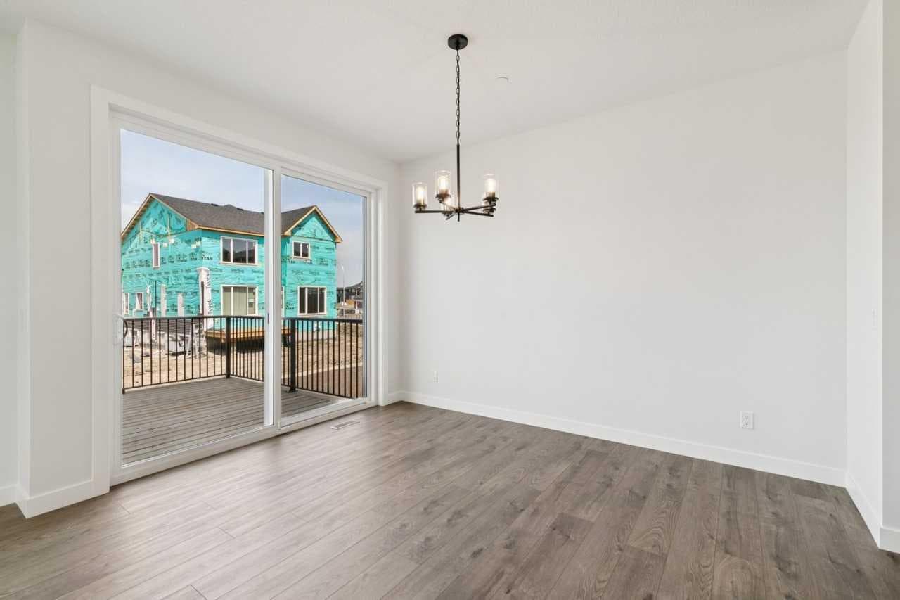 34 Hotchkiss Gardens SE