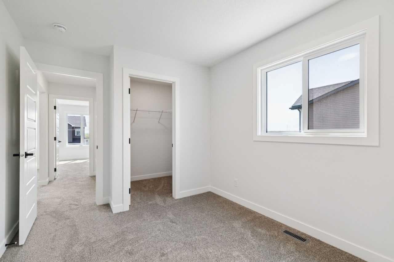 34 Hotchkiss Gardens SE