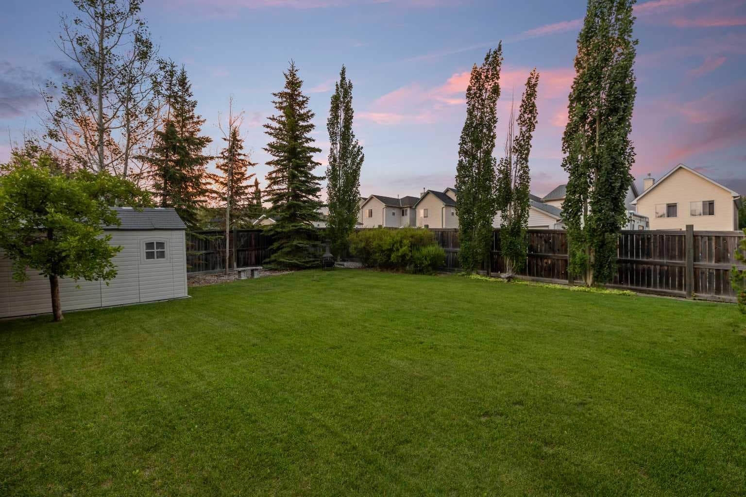 113 Tusslewood Bay NW