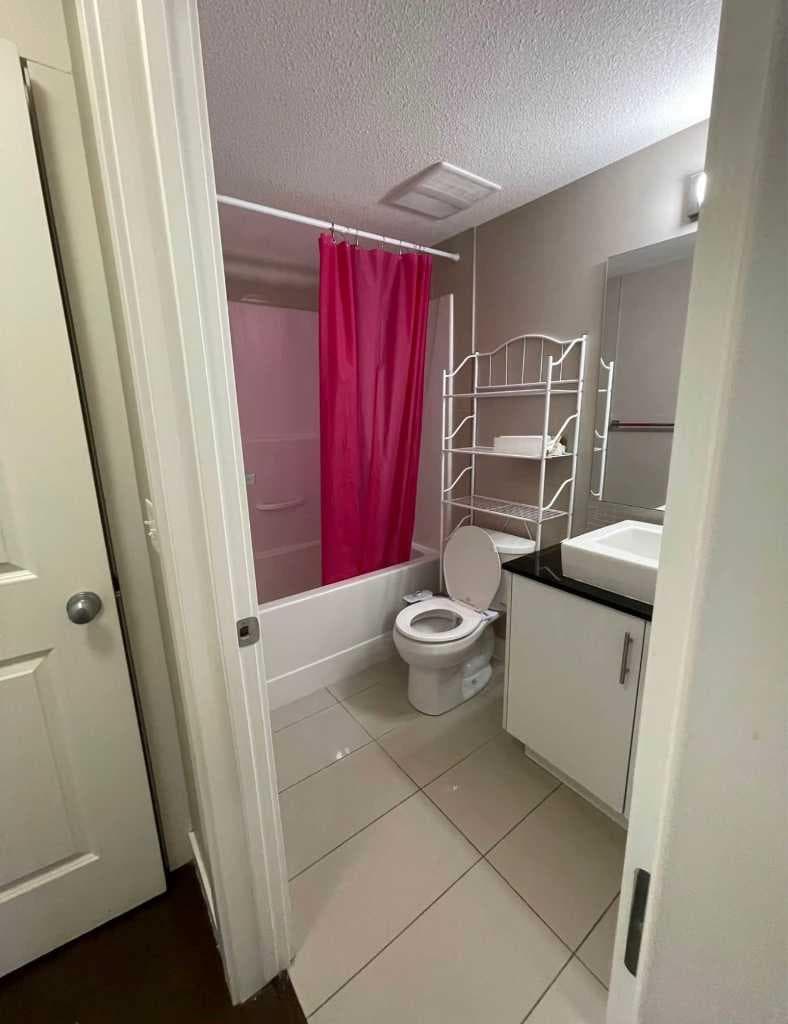 4117, 240 Skyview Ranch Road NE
