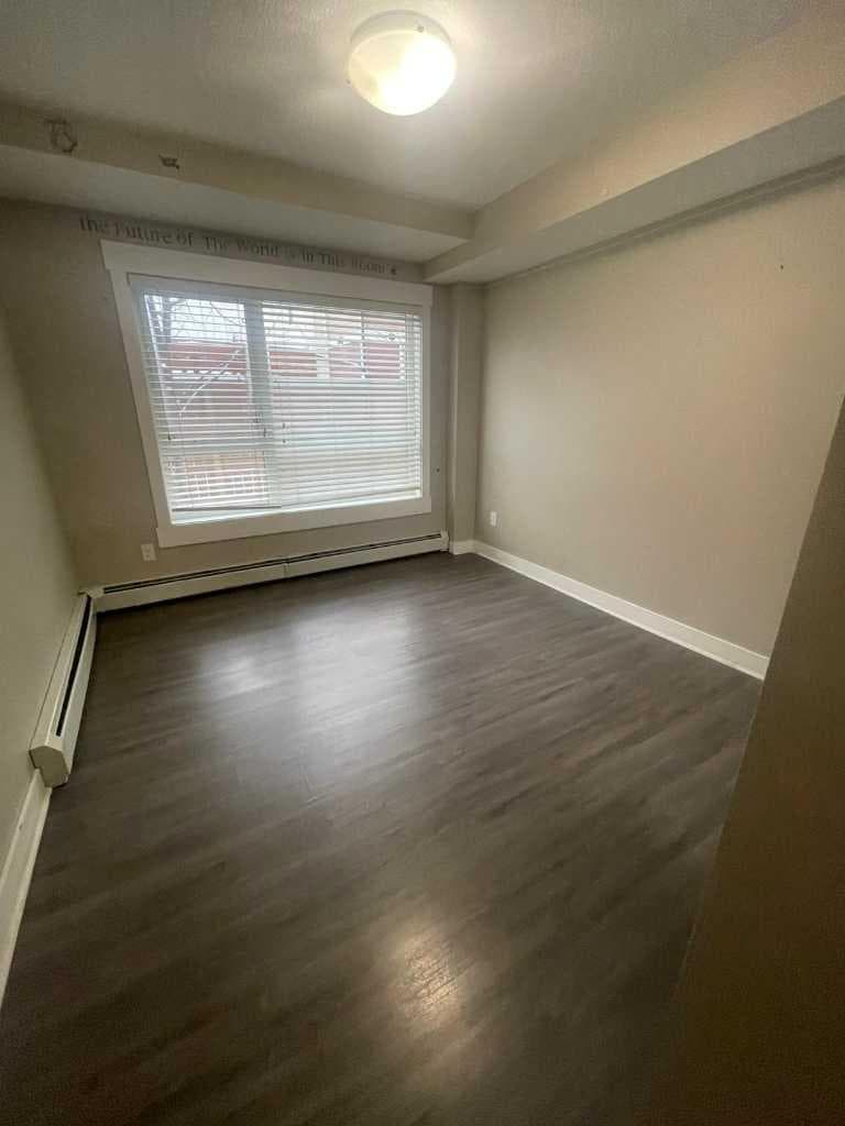 4117, 240 Skyview Ranch Road NE